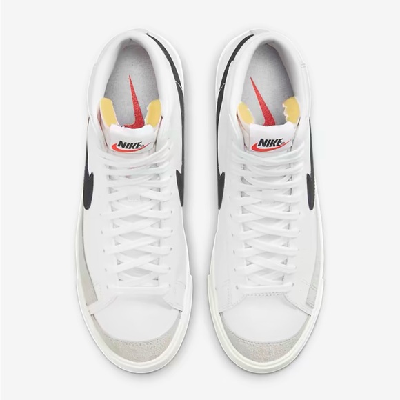 NIKE BLAZERS MID’ 77 VINTAGE SIZE 8 - Picture 6 of 6